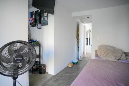 Casa à venda com 300m², 4 quartos e 6 vagasQuarto 2 - Suite