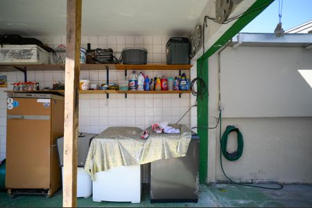 Casa à venda com 300m², 4 quartos e 6 vagasÁrea de Serviço