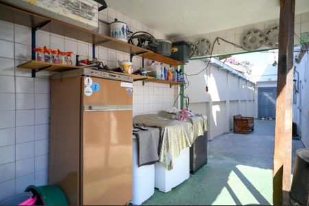 Casa à venda com 300m², 4 quartos e 6 vagasÁrea de Serviço