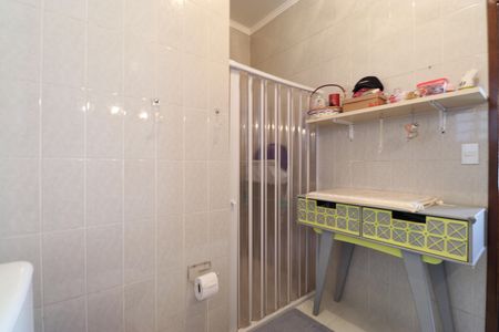 Casa de condomínio à venda com 300m², 4 quartos e 2 vagasBanheiro Social