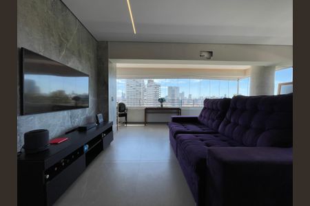 Apartamento à venda com 84m², 2 quartos e 2 vagasSala