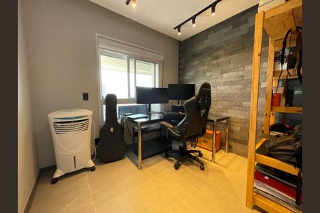 Apartamento à venda com 84m², 2 quartos e 2 vagasEscritório