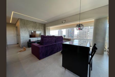 Apartamento à venda com 84m², 2 quartos e 2 vagasSala