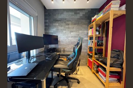 Apartamento à venda com 84m², 2 quartos e 2 vagasEscritório