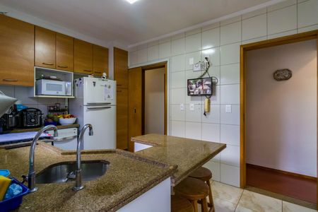 Casa à venda com 358m², 3 quartos e 5 vagasCozinha