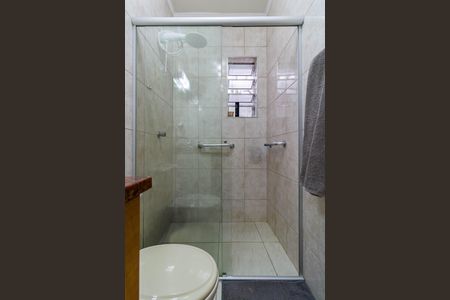 Casa à venda com 358m², 3 quartos e 5 vagasBanheiro da Suíte 1