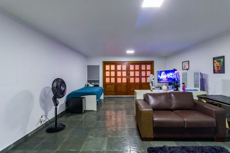 Casa à venda com 358m², 3 quartos e 5 vagasEscritório