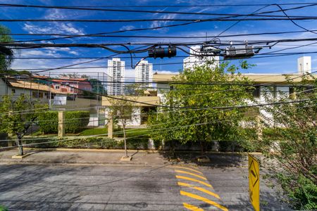 Casa à venda com 358m², 3 quartos e 5 vagasVaranda 2