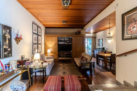 Casa para alugar com 177m², 3 quartos e 2 vagas Casa para alugar com 177m², 3 quartos e 2 vagasSala