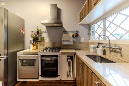 Casa para alugar com 177m², 3 quartos e 2 vagas Casa para alugar com 177m², 3 quartos e 2 vagasCozinha