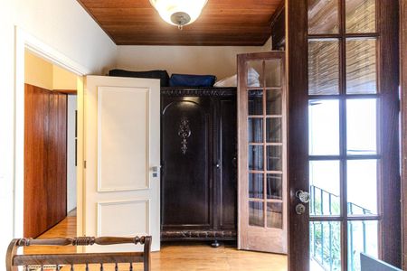 Casa para alugar com 177m², 3 quartos e 2 vagas Casa para alugar com 177m², 3 quartos e 2 vagasQuarto