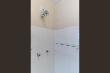 Casa para alugar com 177m², 3 quartos e 2 vagas Casa para alugar com 177m², 3 quartos e 2 vagasBanheiro Social