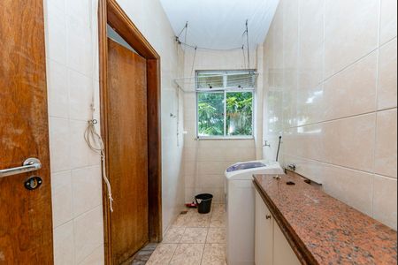 Apartamento para alugar com 90m², 3 quartos e 2 vagas Apartamento para alugar com 90m², 3 quartos e 2 vagasÁrea de Serviço