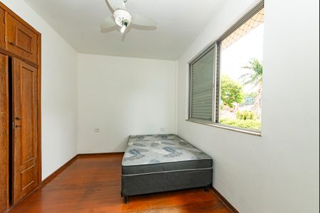 Apartamento para alugar com 90m², 3 quartos e 2 vagas Apartamento para alugar com 90m², 3 quartos e 2 vagasQuarto
