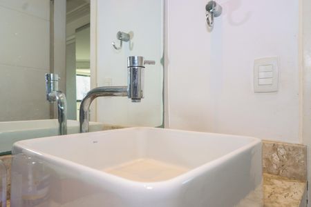 Apartamento à venda com 118m², 3 quartos e 3 vagas Apartamento à venda com 118m², 3 quartos e 3 vagasBanheiro