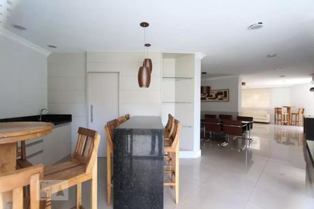 Apartamento à venda com 118m², 3 quartos e 3 vagas Apartamento à venda com 118m², 3 quartos e 3 vagasÁrea comum - Salão de festas