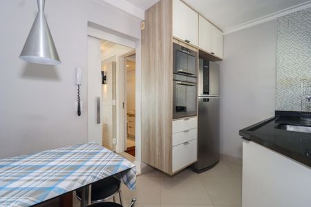 Apartamento à venda com 118m², 3 quartos e 3 vagas Apartamento à venda com 118m², 3 quartos e 3 vagasCozinha