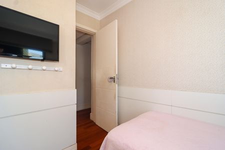 Apartamento à venda com 118m², 3 quartos e 3 vagas Apartamento à venda com 118m², 3 quartos e 3 vagasQuarto 2