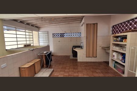Casa para alugar com 270m², 3 quartos e 3 vagas Casa para alugar com 270m², 3 quartos e 3 vagasÁrea de Serviço