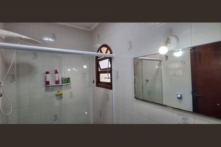 Casa para alugar com 270m², 3 quartos e 3 vagas Casa para alugar com 270m², 3 quartos e 3 vagasBanheiro Suíte