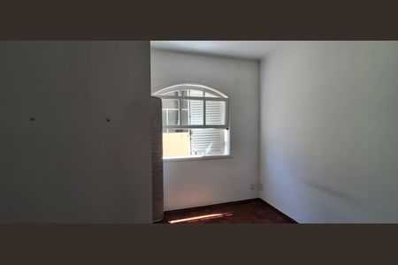 Casa para alugar com 270m², 3 quartos e 3 vagas Casa para alugar com 270m², 3 quartos e 3 vagasQuarto 1