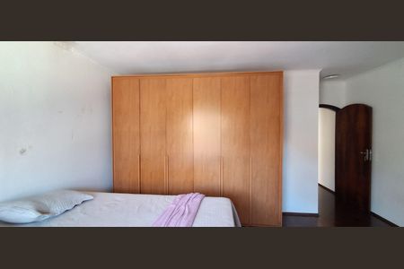 Casa para alugar com 270m², 3 quartos e 3 vagas Casa para alugar com 270m², 3 quartos e 3 vagasSuíte