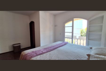 Casa para alugar com 270m², 3 quartos e 3 vagas Casa para alugar com 270m², 3 quartos e 3 vagasSuíte