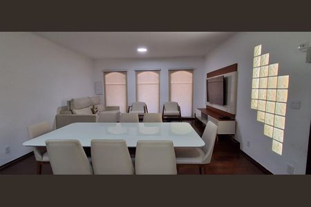 Casa para alugar com 270m², 3 quartos e 3 vagas Casa para alugar com 270m², 3 quartos e 3 vagasSala