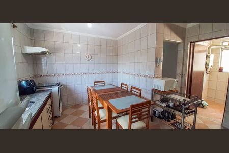 Apartamento à venda com 90m², 2 quartos e 1 vaga Apartamento à venda com 90m², 2 quartos e 1 vagaCozinha