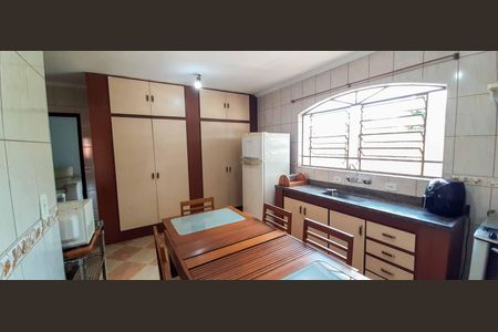 Apartamento à venda com 90m², 2 quartos e 1 vaga Apartamento à venda com 90m², 2 quartos e 1 vagaCozinha