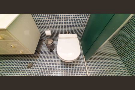 Apartamento à venda com 90m², 2 quartos e 1 vaga Apartamento à venda com 90m², 2 quartos e 1 vagaBanheiro