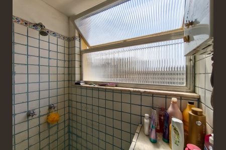 Apartamento à venda com 160m², 4 quartos e sem vagaBanheiro Corredor