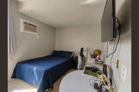 Apartamento à venda com 160m², 4 quartos e sem vagaQuarto 1