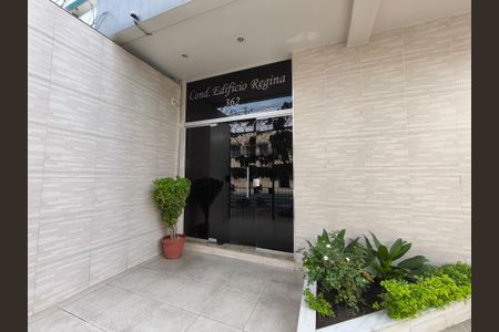 Apartamento à venda com 160m², 4 quartos e sem vagaFachada e portaria