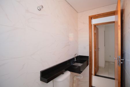 Apartamento à venda com 40m², 2 quartos e sem vagaBanheiro