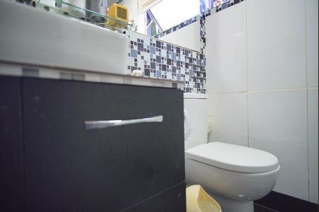 Apartamento à venda com 64m², 2 quartos e 1 vagaBanheiro Corredor