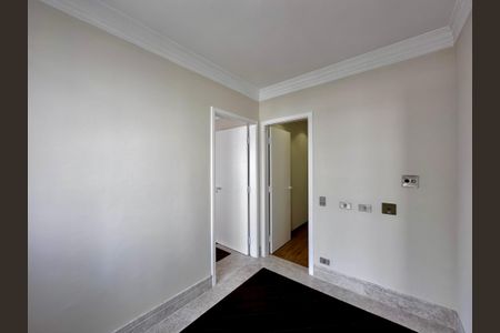 Apartamento para alugar com 216m², 3 quartos e 3 vagasCopa