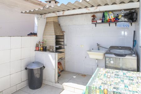 Casa à venda com 150m², 3 quartos e sem vaga Casa à venda com 150m², 3 quartos e sem vagaÁrea de Serviço e Churrasqueira