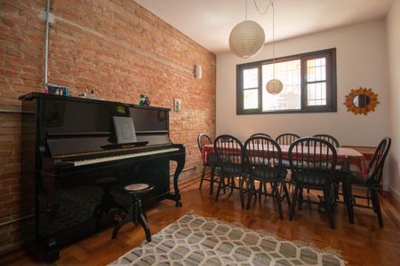 Casa à venda com 302m², 4 quartos e 2 vagasSala de Jantar