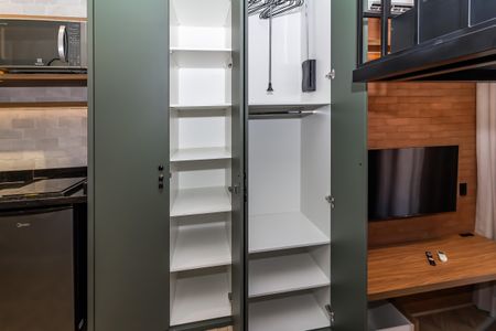 Studio para alugar com 25m², 1 quarto e sem vaga Studio para alugar com 25m², 1 quarto e sem vagaStudio