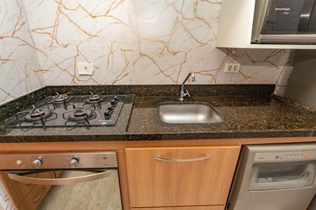 Apartamento à venda com 48m², 2 quartos e 1 vaga Apartamento à venda com 48m², 2 quartos e 1 vagaCozinha