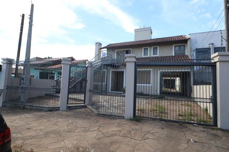 Apartamento para alugar com 70m², 2 quartos e sem vagaFachada