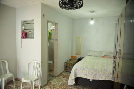 Casa à venda com 173m², 2 quartos e 2 vagasedícula