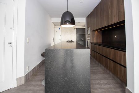 Apartamento à venda com 95m², 2 quartos e 2 vagasCozinha 