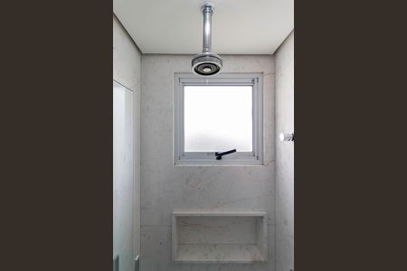 Apartamento à venda com 95m², 2 quartos e 2 vagas Apartamento à venda com 95m², 2 quartos e 2 vagasBanheiro da Suíte 1