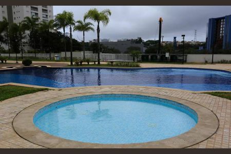 Apartamento à venda com 95m², 2 quartos e 2 vagasPiscina 
