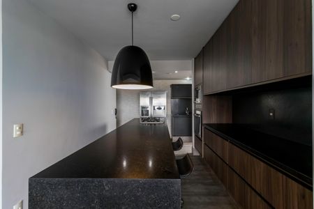 Apartamento à venda com 95m², 2 quartos e 2 vagas Apartamento à venda com 95m², 2 quartos e 2 vagasCozinha