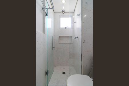 Apartamento à venda com 95m², 2 quartos e 2 vagas Apartamento à venda com 95m², 2 quartos e 2 vagasBanheiro da Suíte 1