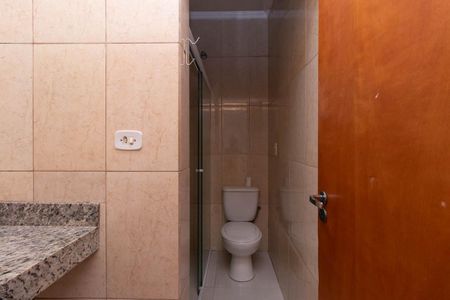 Casa para alugar com 140m², 2 quartos e 2 vagas Casa para alugar com 140m², 2 quartos e 2 vagasBanheiro
