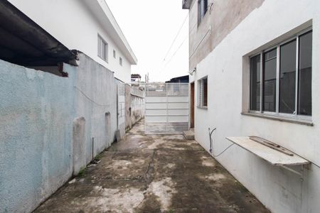 Casa para alugar com 140m², 2 quartos e 2 vagas Casa para alugar com 140m², 2 quartos e 2 vagasQuintal